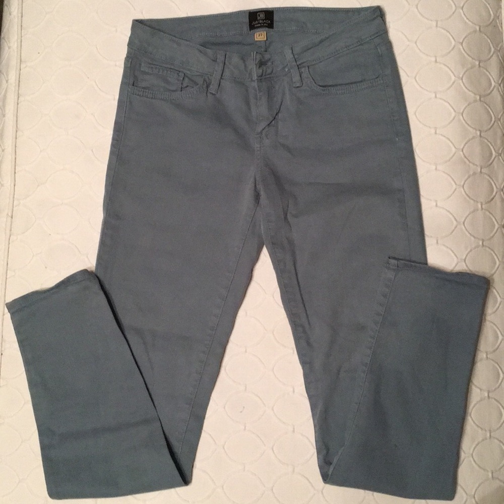 Just Black Women’s skinny jeans/pants. Slate blue